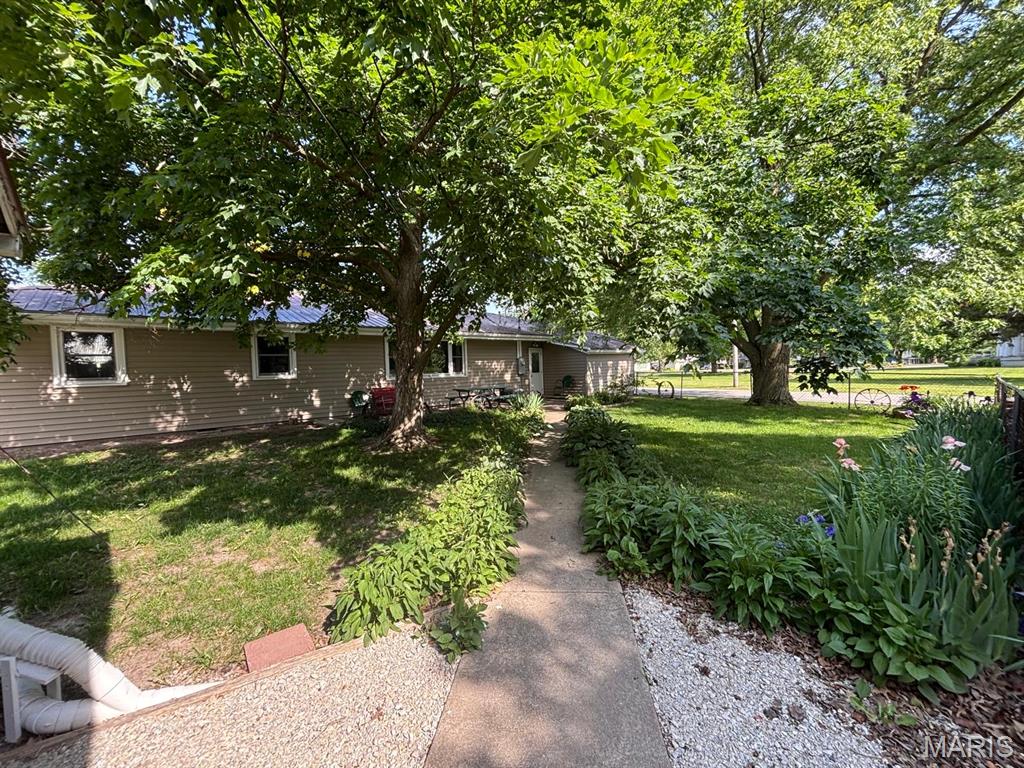 Original town of Monroe City - Residential