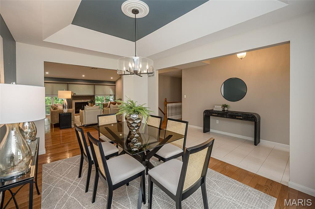 2041 Avalon Ridge Circle