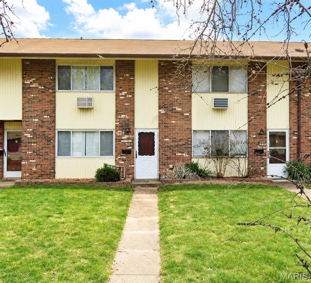 7634 Hazelcrest Drive