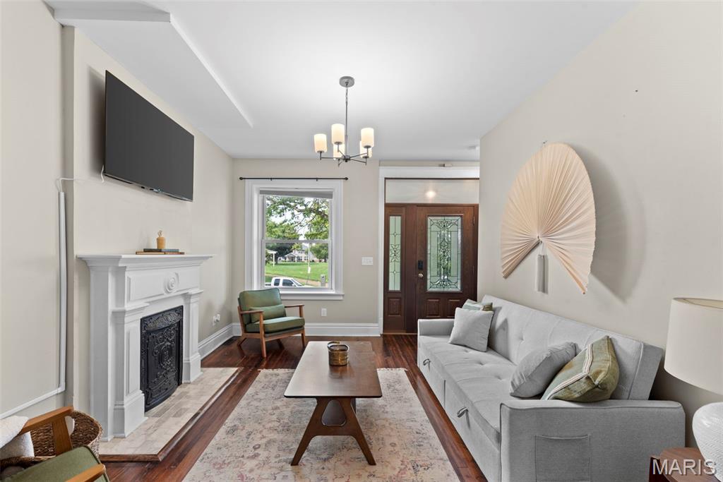 3204 Henrietta Street