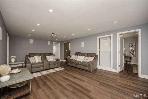 Tiny photo for 12 Riverside Court, Troy, MO 63379 (MLS # 26010608)