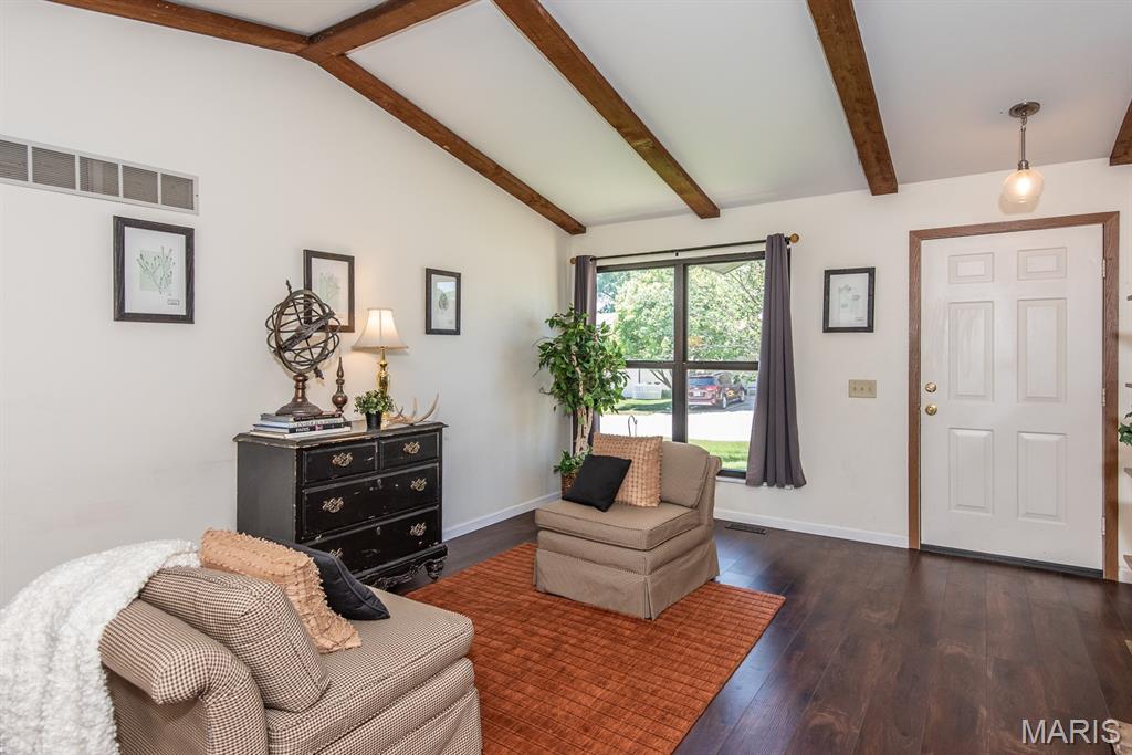 St Peters, Missouri 63376, United States, 2 Bedrooms Bedrooms, ,1 BathroomBathrooms,Residential,Pending,136213