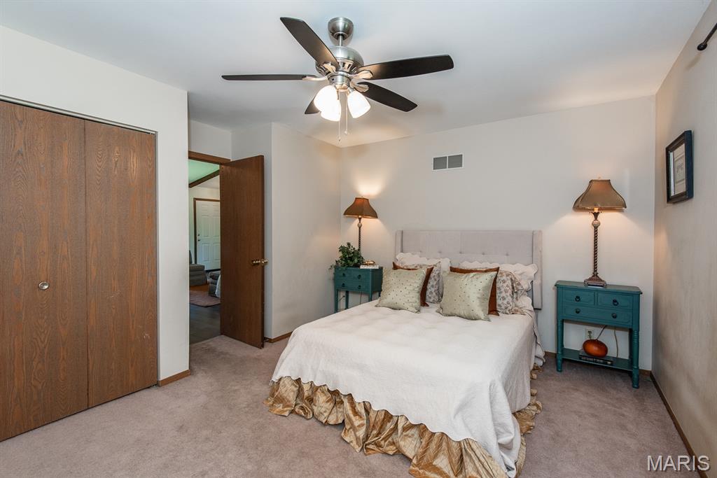 St Peters, Missouri 63376, United States, 2 Bedrooms Bedrooms, ,1 BathroomBathrooms,Residential,Pending,136213