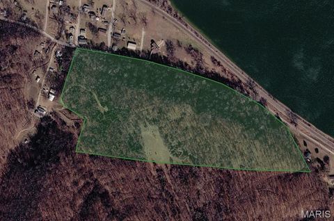 Tiny photo for 24 Monkey Run ST, Hannibal, MO 63401 (MLS # 26028724)