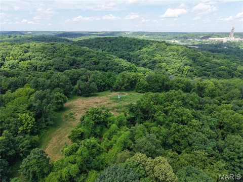 Tiny photo for 24 Monkey Run ST, Hannibal, MO 63401 (MLS # 26028724)
