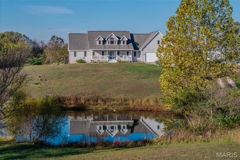 271 Pleasant Knoll Road Stoutland MO 65567