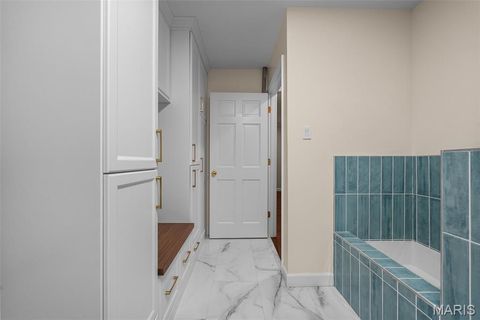 Tiny photo for 840 Angleterre Drive, Creve Coeur, MO 63141 (MLS # 25082394)