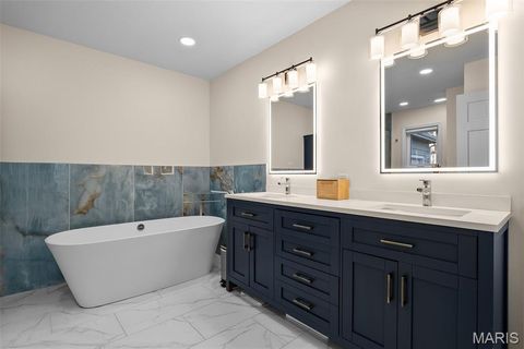 Tiny photo for 840 Angleterre Drive, Creve Coeur, MO 63141 (MLS # 25082394)