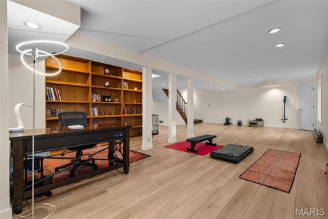 Tiny photo for 840 Angleterre Drive, Creve Coeur, MO 63141 (MLS # 25082394)