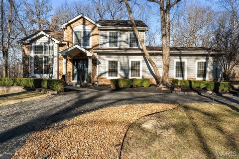 840 Angleterre Drive Creve Coeur MO 63141