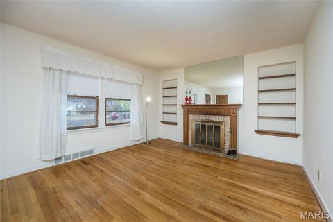 Tiny photo for 340 Calvert Avenue, Webster Groves, MO 63119 (MLS # 25078227)