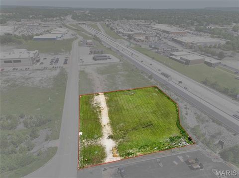 Photo of 1321 Shapiro Drive, Festus, MO 63028 (MLS # 26030645)