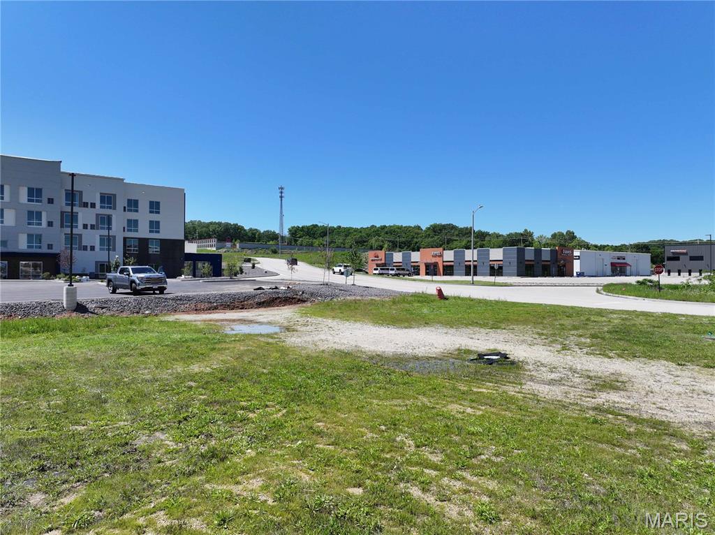 Festus Commerce & Bus Cen - Land