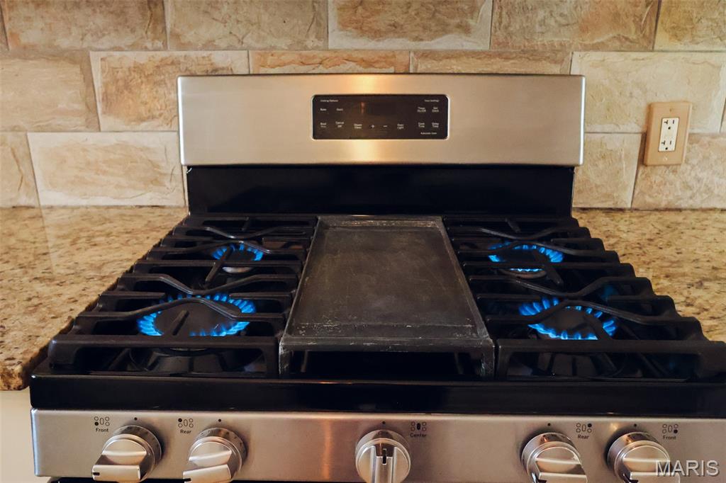 Carondelet Commons - Residential Lease