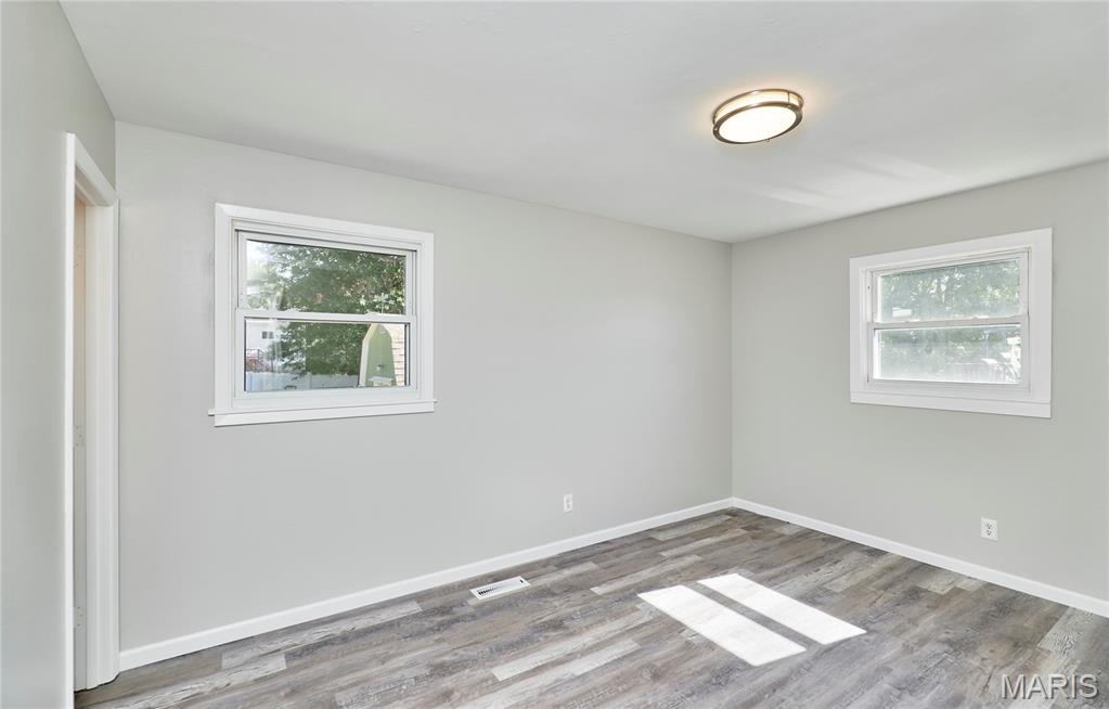 Lexington Square #6 - Residential