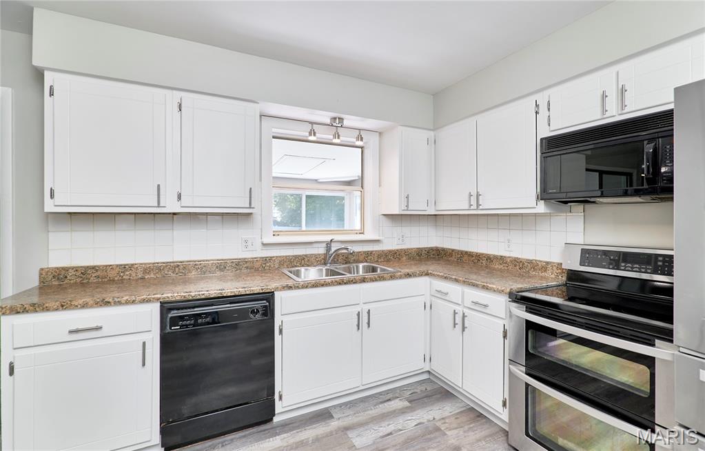 Lexington Square #6 - Residential