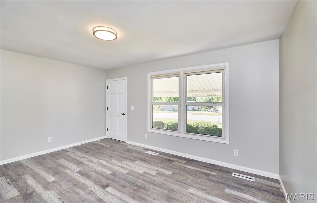 Lexington Square #6 - Residential