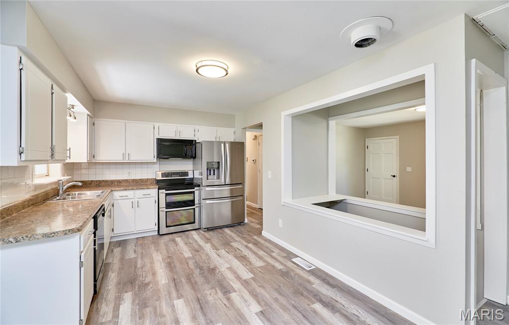 Lexington Square #6 - Residential