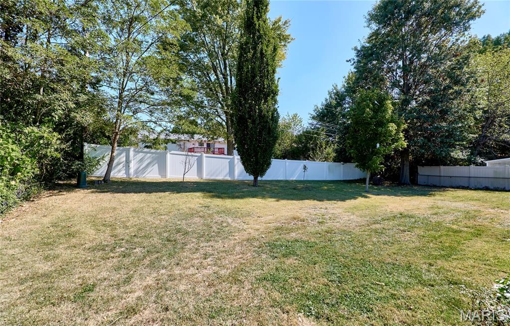 Lexington Square #6 - Residential