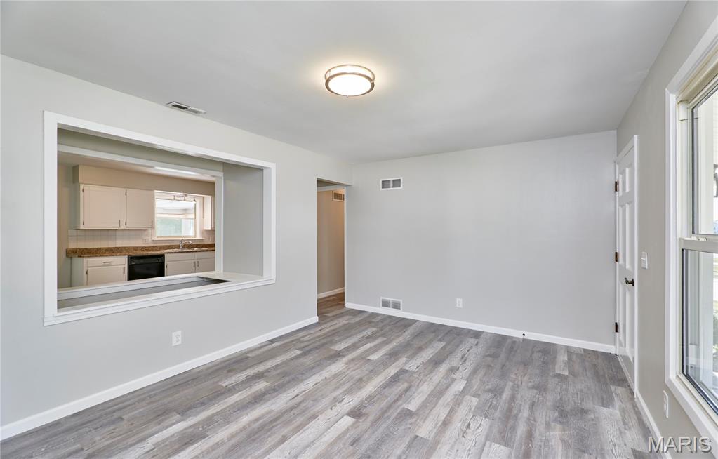 Lexington Square #6 - Residential