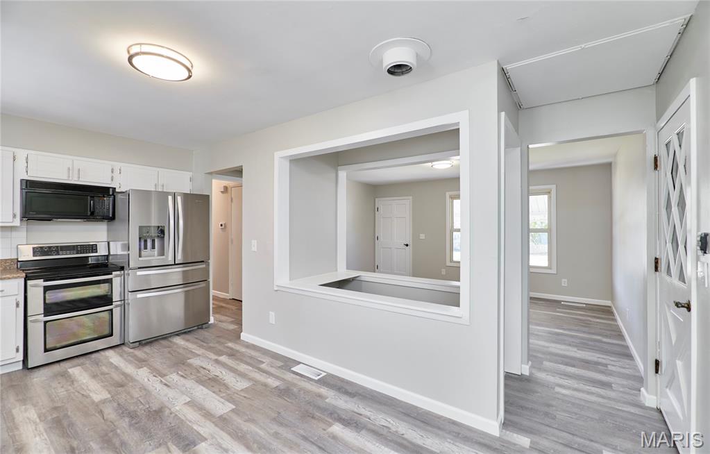 Lexington Square #6 - Residential