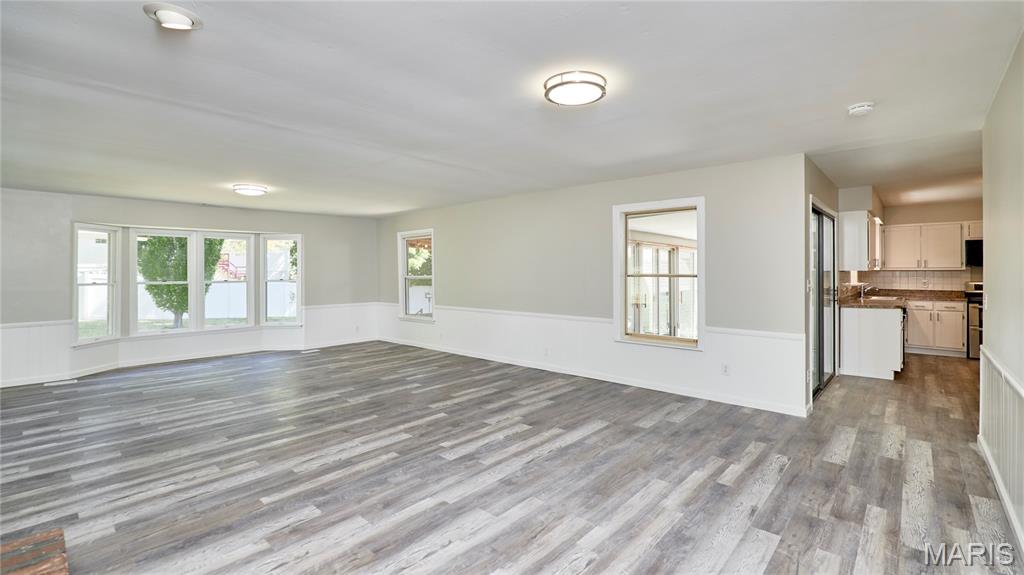 Lexington Square #6 - Residential