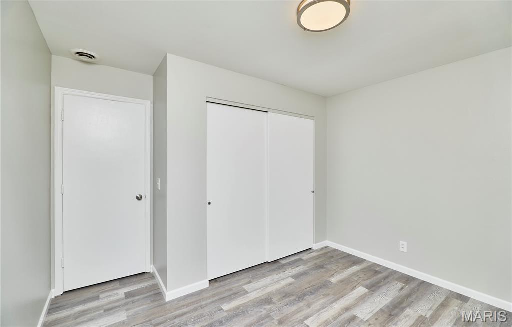 Lexington Square #6 - Residential