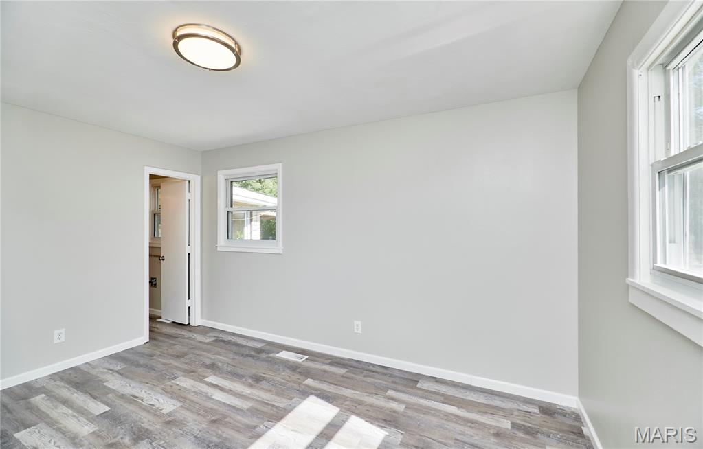 Lexington Square #6 - Residential