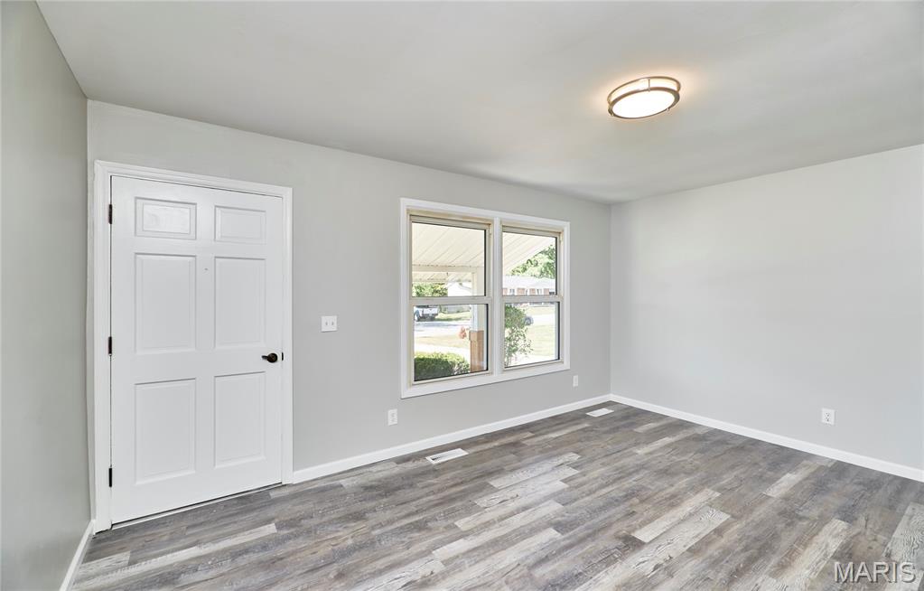 Lexington Square #6 - Residential