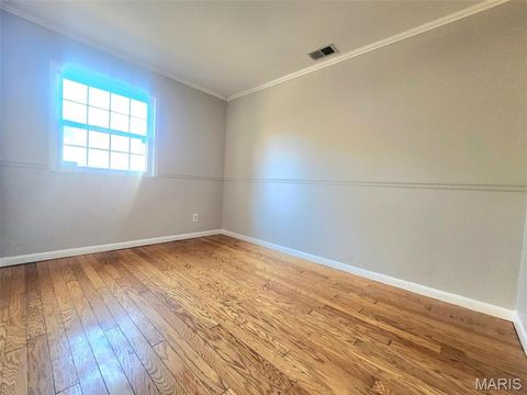 Tiny photo for 930 Brookside Avenue, Webster Groves, MO 63119 (MLS # 25063840)