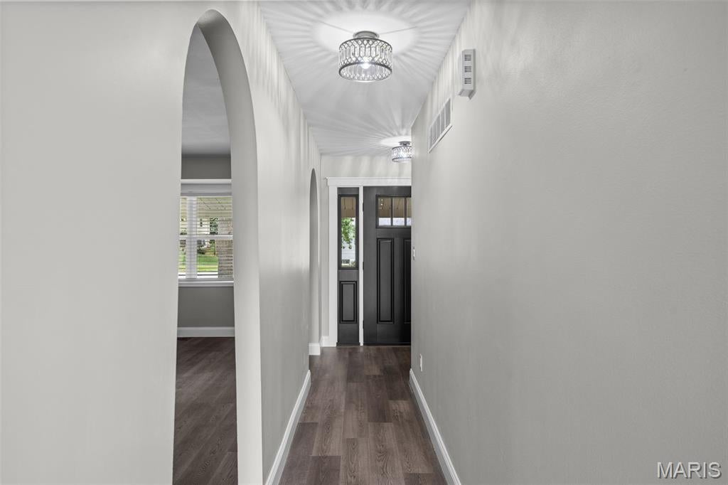 628 Hickory Knoll Court