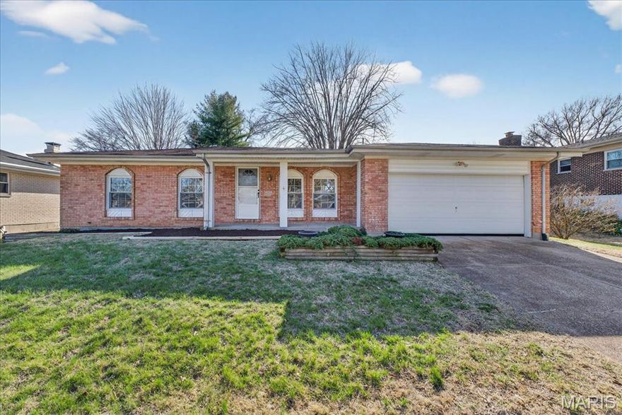 Beautiful ranch situated on a quiet street in south county. The open floor plan is filled with natural light and showcases large plank flooring throughout the main living areas. The kitchen offers custom cabinetry, granite countertops, stainless steel appliances, and a spacious center island—perfect for everyday living and entertaining. The family room provides a comfortable gathering space, while the hall bath stands out with stylish pendant lighting and a large vanity. The primary bedroom includes a private full bath and generous space. An unfinished basement offers a clean slate for future expansion or storage. Conveniently located just minutes from schools, highways, restaurants, and shopping.
