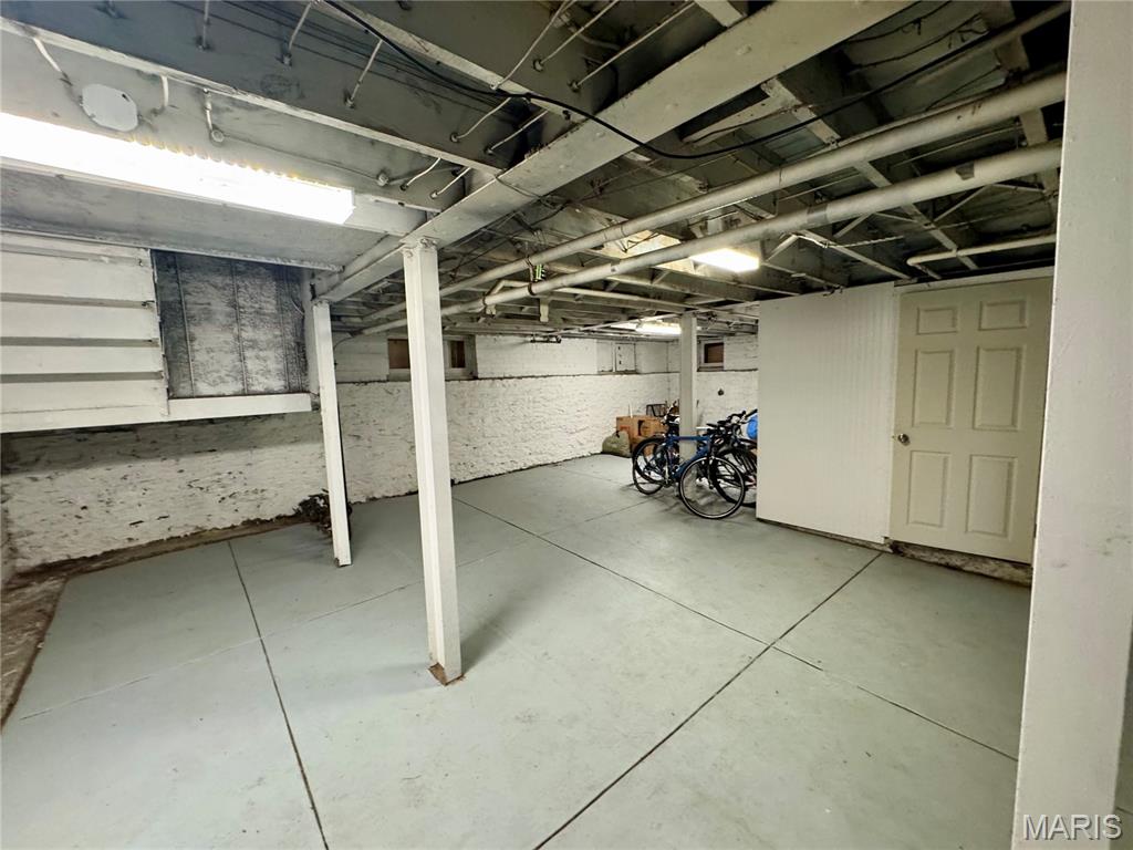 Wilhelms Hoehe Add - Residential Lease