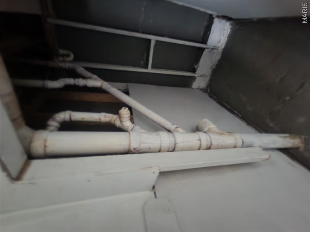 Benoist Blk 4 Lts 11 & 12 & Lt Pts 10 - Residential