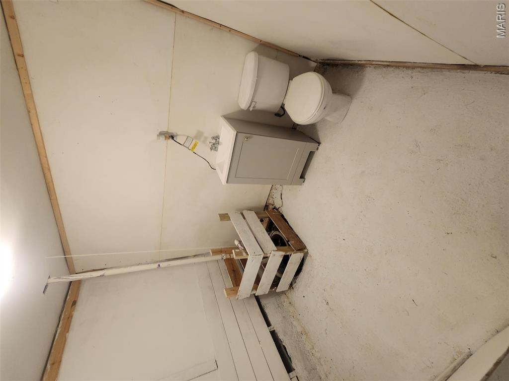 Benoist Blk 4 Lts 11 & 12 & Lt Pts 10 - Residential