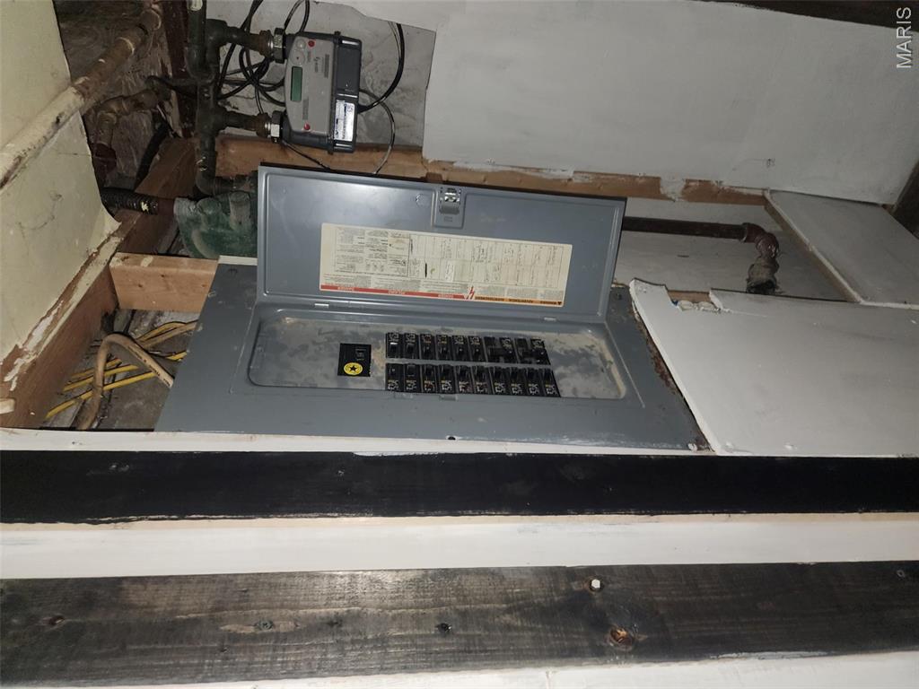 Benoist Blk 4 Lts 11 & 12 & Lt Pts 10 - Residential