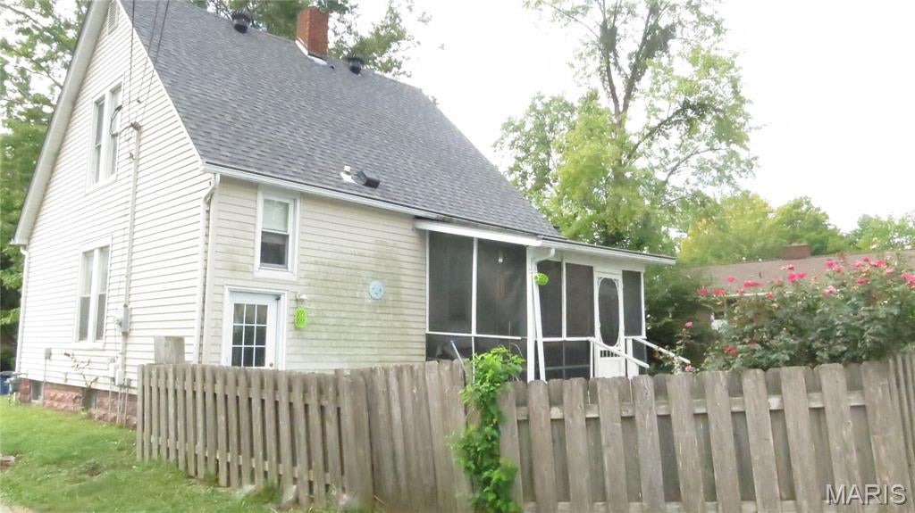 211 E SOUTH