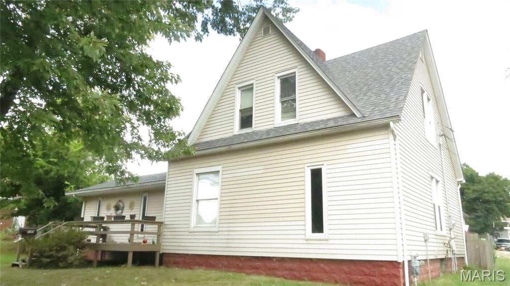 211 E SOUTH