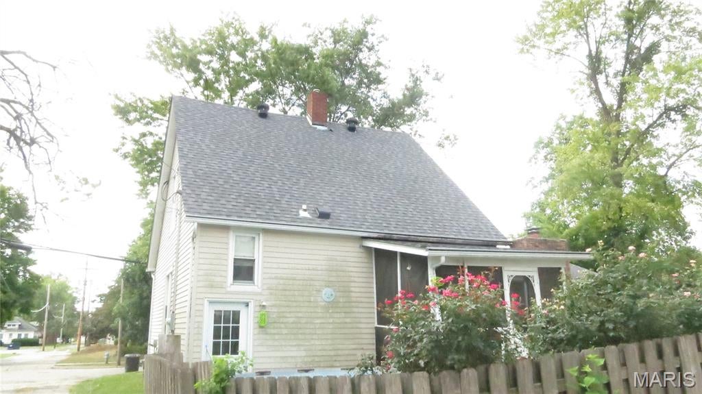211 E SOUTH
