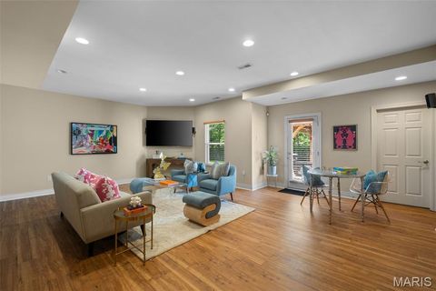Tiny photo for 1535 Fawnvalley Drive, Des Peres, MO 63131 (MLS # 26029489)