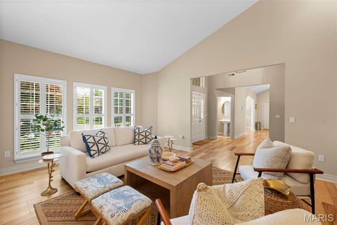 Tiny photo for 1535 Fawnvalley Drive, Des Peres, MO 63131 (MLS # 26029489)