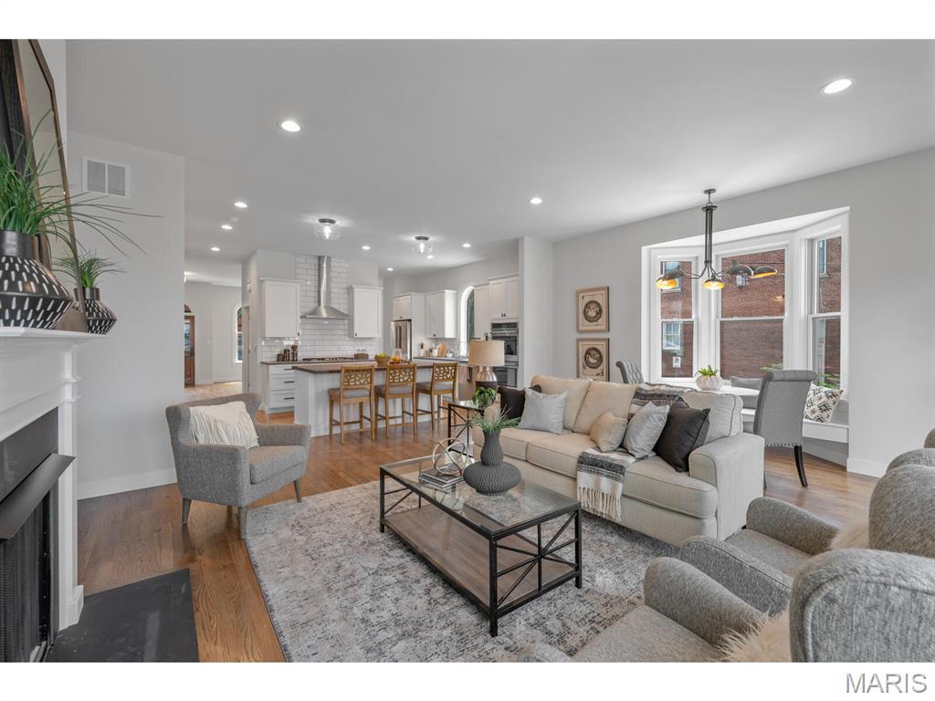 Lafayette Reserve - Residential