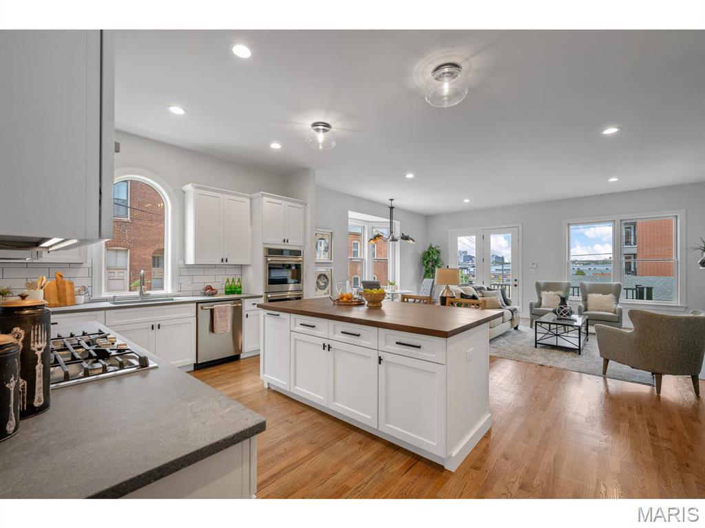 Lafayette Reserve - Residential