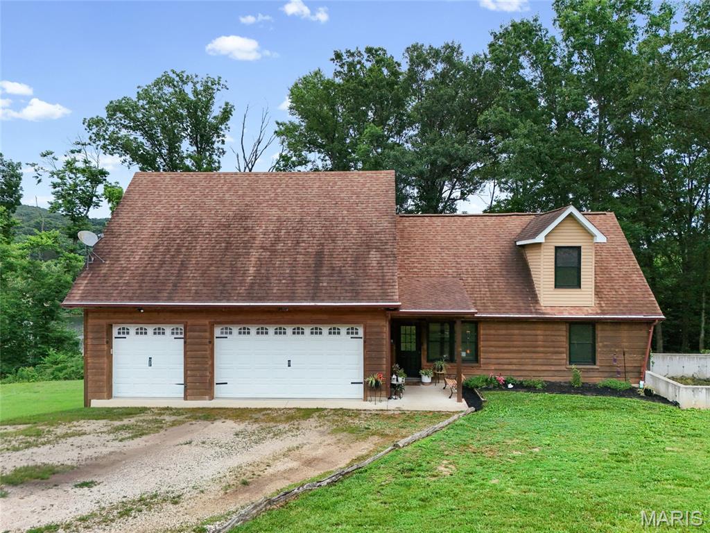 Photo of 8578 Cedar Trail, Pevely, MO 63070 (MLS # 26037355)