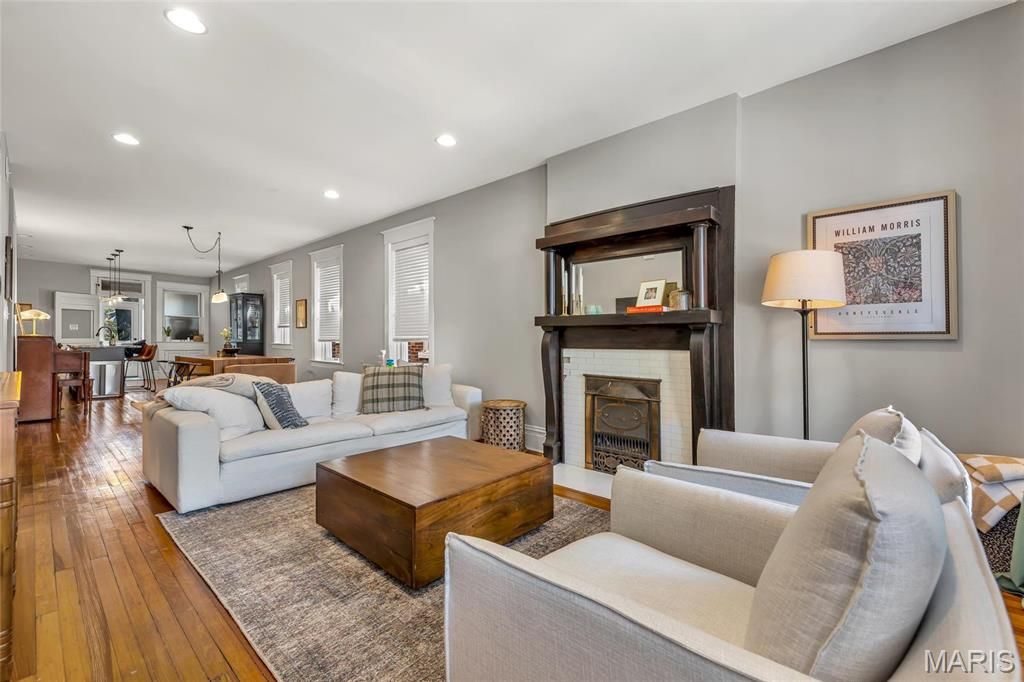 Photo of 2318 Louisiana Avenue, St Louis, MO 63104 (MLS # 26027656)