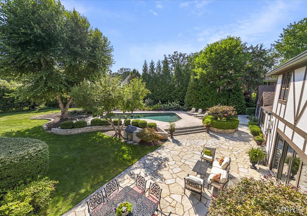 Fair Oaks Estate - Residential