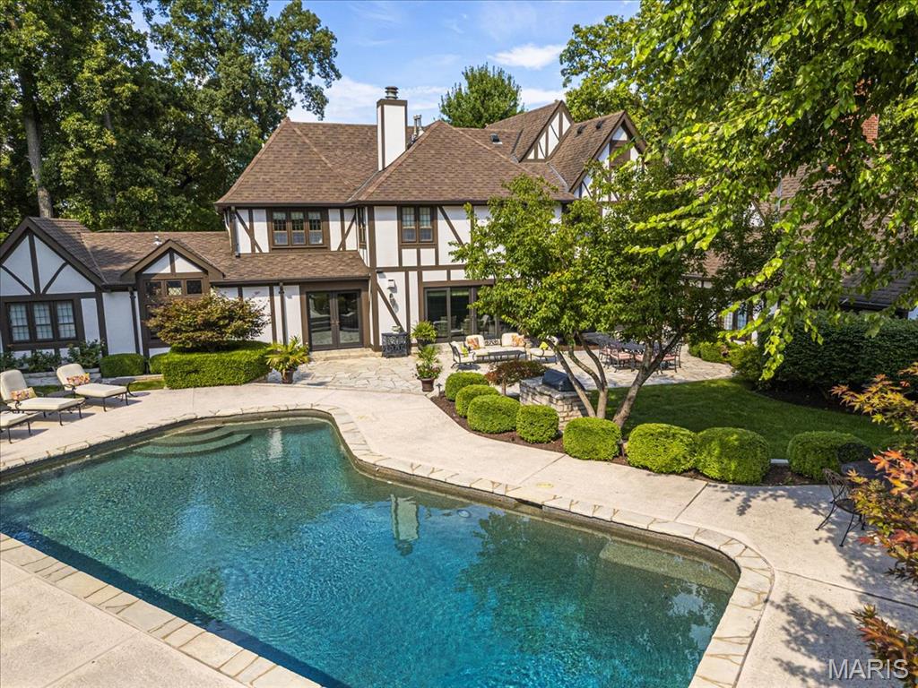 Fair Oaks Estate - Residential