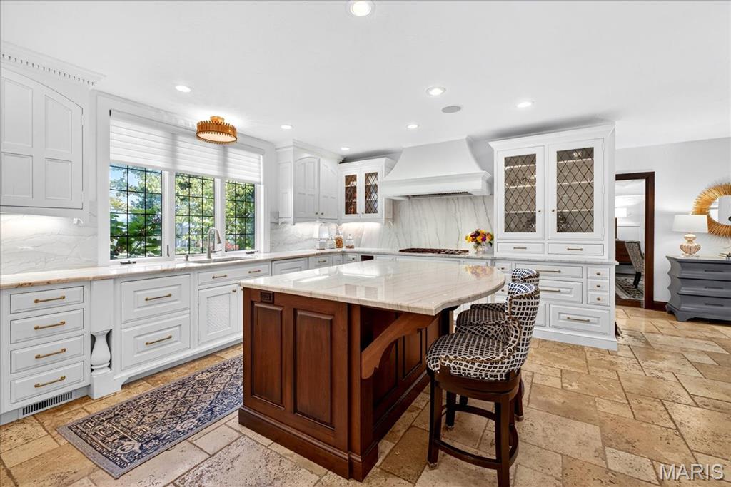 Fair Oaks Estate - Residential