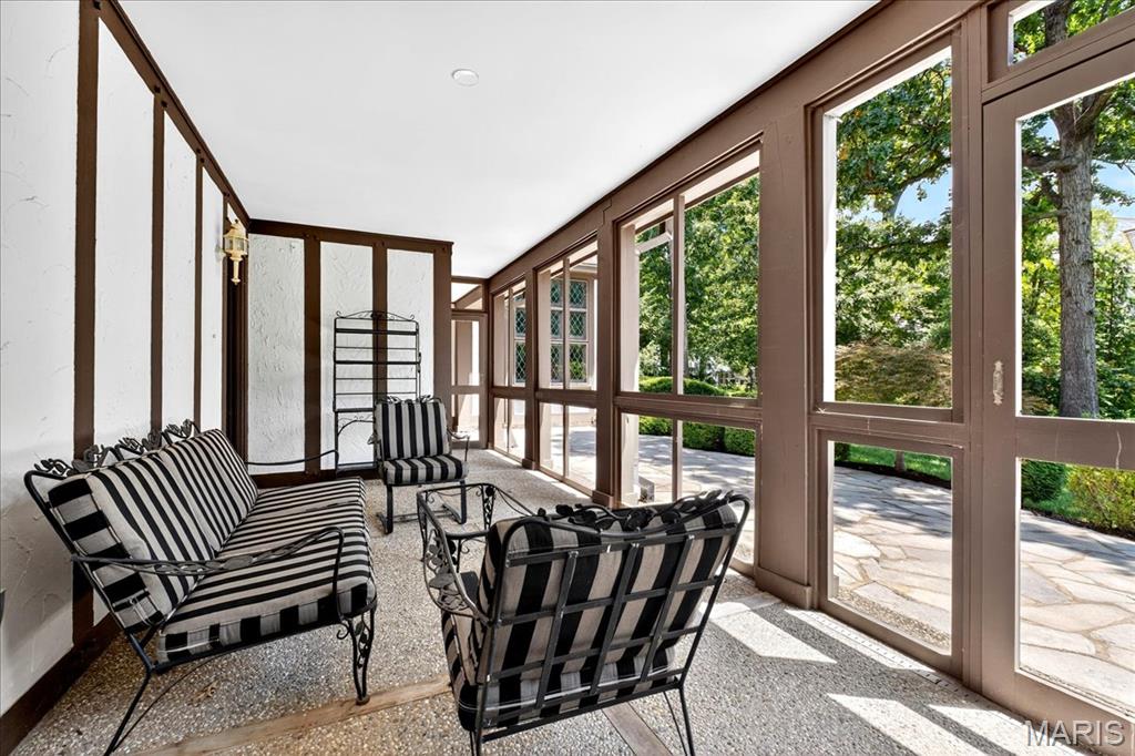 Fair Oaks Estate - Residential