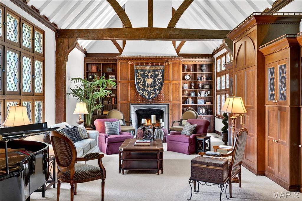 Fair Oaks Estate - Residential